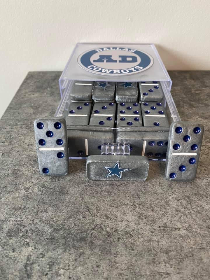 Custom dominoes